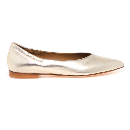 Ballerina Anna F. in pelle laminata con scollo a "V"
