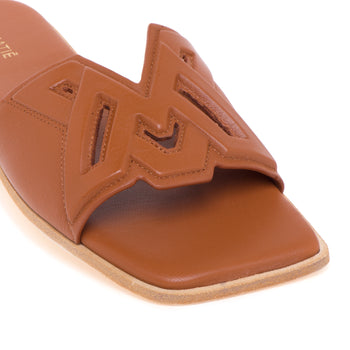 Ciabatta Vic Matiè in pelle con fascia e logo VM embossed - 4