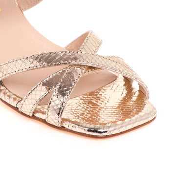 Sandalo Anna F. in pelle laminata con cinturini incrociati e tacco 65 mm - 4