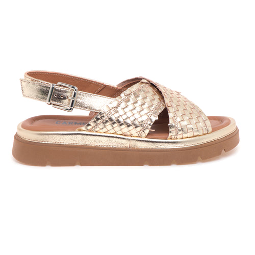 Sandalo Carmens Padova in pelle intrecciata laminata con doppia fascia incrociata