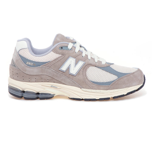 Sneaker New Balance 2002R in camoscio e tessuto