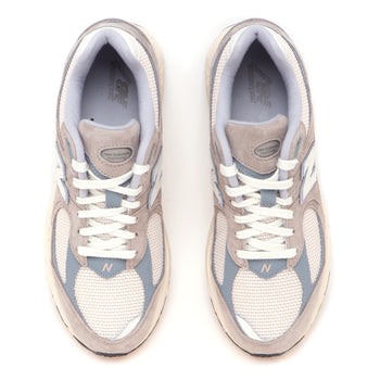 Sneaker New Balance 2002R in camoscio e tessuto - 5