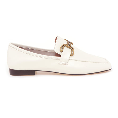 Mocassino Bibi Lou in pelle con morsetto in metallo