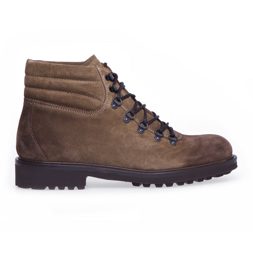 Doucal's suede shoes