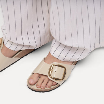 Ciabatta Birkenstock Madrid Big Buckle in pelle laccata - 4