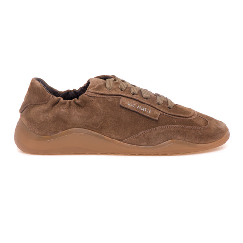 Sneaker Vic Matiè in camoscio con suola in gomma