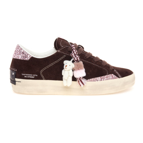 Sneaker Crime London Distressed in camoscio con inserti glitter e charm teddy - 1