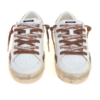Sneaker Crime London Sk8 Deluxe in pelle con inserti in glitter e lacci con strass - 5