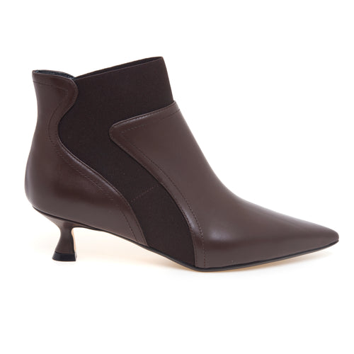 Tronchetto Anna F. in pelle con gambale elasticizzato e tacco 50 mm