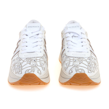 Sneaker Premiata Bethcoin in pelle foarata con ricami floreali - 5