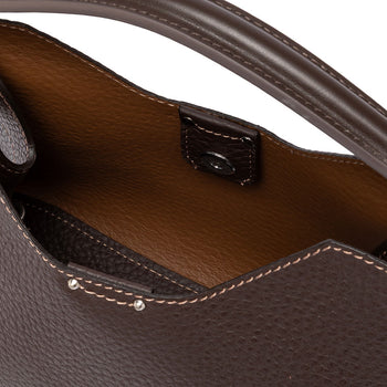 Borsa a mano a trapezio Gianni Chiarini "Aurora" in pelle martellata con tracolla - 4