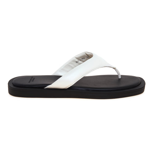 Sandalo flat in pelle con infradito Copenhagen