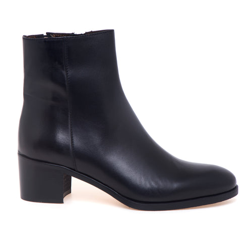 Tronchetto Calpierre in pelle con tacco 45 mm