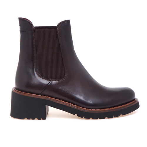 Tronchetto chelsea Calpierre in pelle con suola in gomma extra light e tacco 45 mm