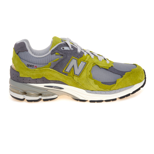 Sneaker New Balance 2002R Protection Pack in camoscio e tessuto