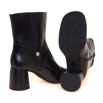 Tronchetto Poeve in pelle con zip e tacco 65 mm - 4