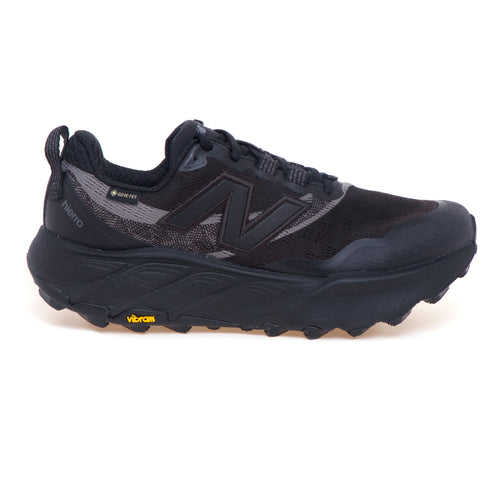 Sneaker trail running New Balance Hierro V9 in Goretex