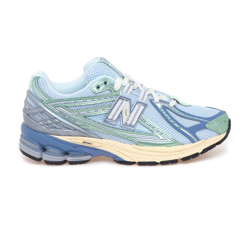 Sneaker New Balance 1906R in ecopelle laimata e mesh