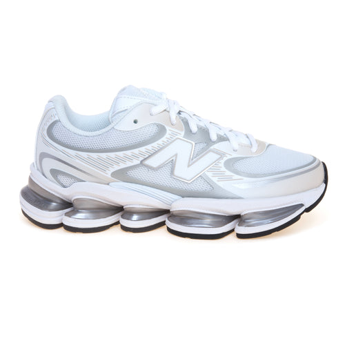 Sneaker New Balance 2000 in tessuto tecnico