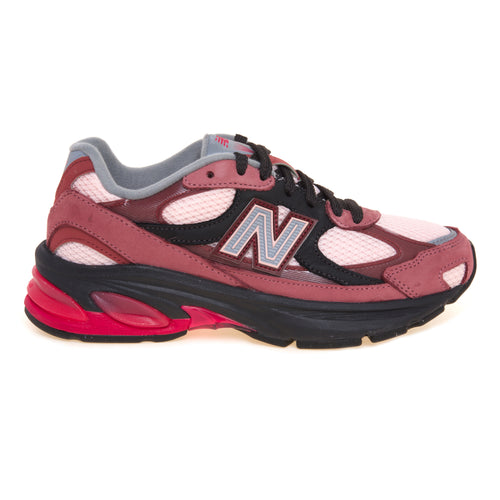 Sneaker New Balance 2010 in camoscio e tessuto
