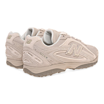 Sneaker New Balance 204l in camoscio - 3