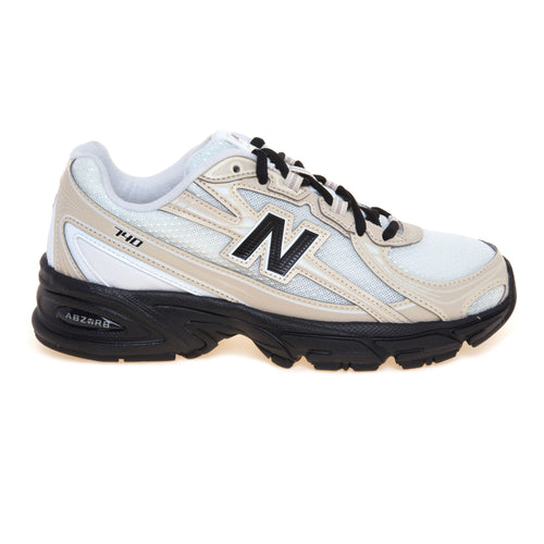 Sneaker New Balance 740 in tessuto ed ecopellE