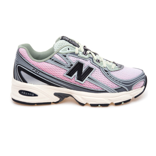 Sneaker New Balance 740 in ecopelle e mesh
