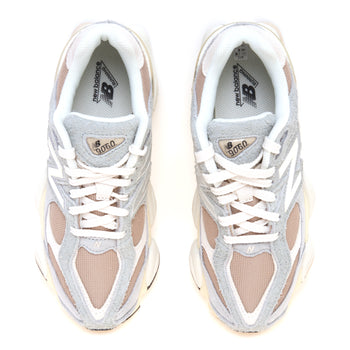 Sneaker New Balance 9060 in camoscio e tessuto - 5
