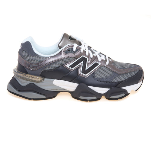 Sneaker New Balance 9060 in ecopelle e tessuto