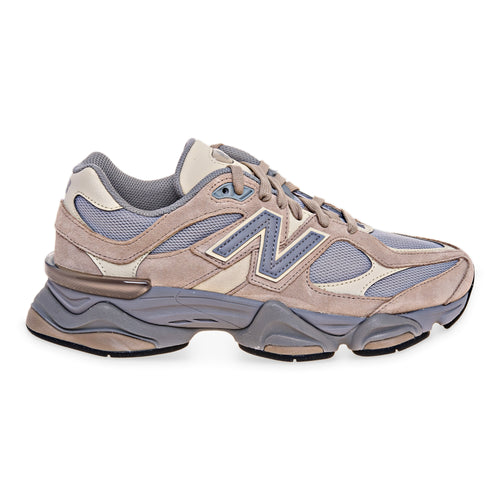 Sneaker New Balance 9060 in camoscio e tessuto
