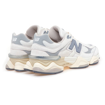 Sneaker New Balance 9060 in camoscio e tessuto - 3