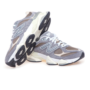 Sneaker New Balance 9060 in camoscio e tessuto - 4