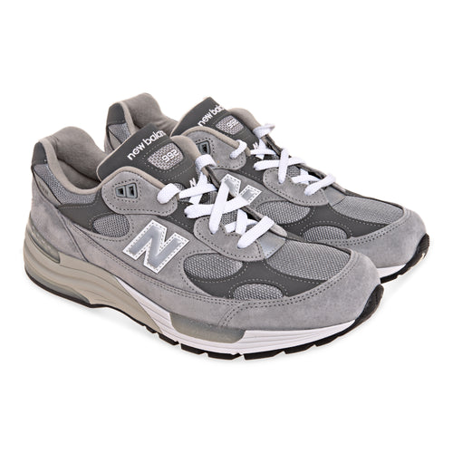 Sneaker New Balance 992 in camoscio e tessuto - 2