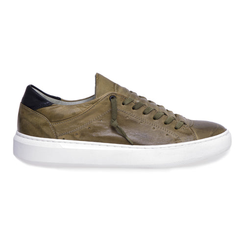 Pawelk's leather sneaker with semi-covered laces
