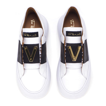 Via Roma 15 leather slip-on sneaker with black band and metal "V". - 5