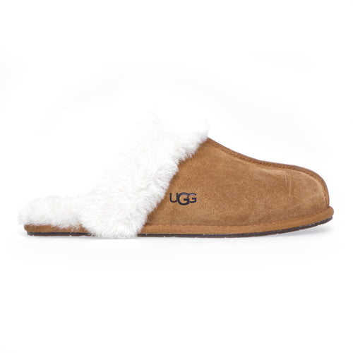 UGG Scuffette closed slipper in suede and sheepskin