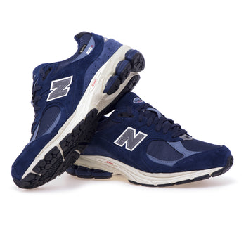 New Balance 2002R Goretex-Sneaker aus Wildleder und Stoff - 4