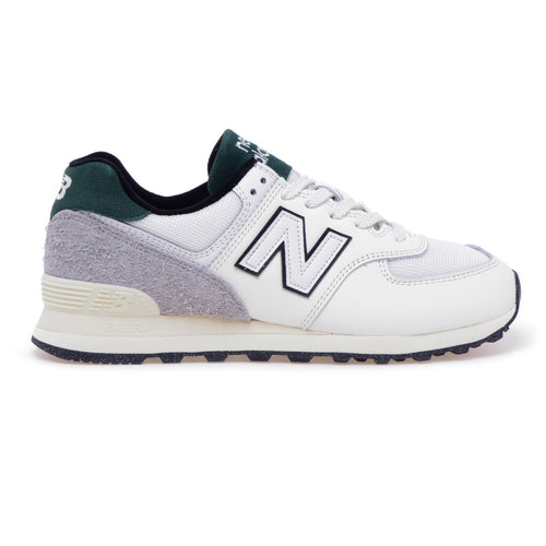 New Balance 574 sneaker in leather and fabric